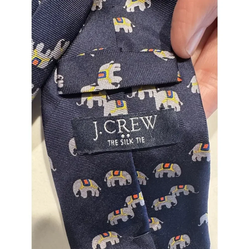 J Crew The Silk Tie Navy Blue All Over Elephant Print Preppy‎ 100% Silk READ